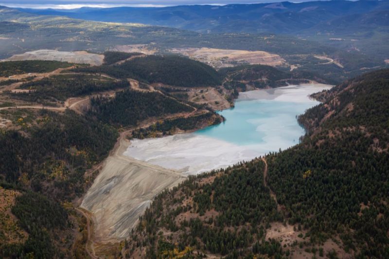File:Tailings-britishcolumbia.jpg