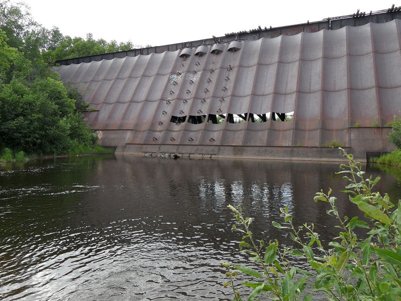 File:Steel-redridge.jpg