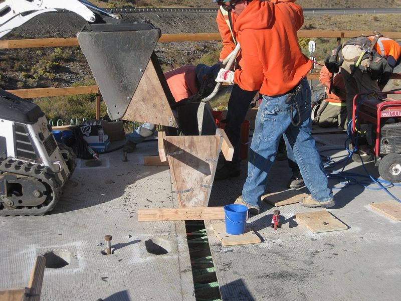 File:Grouting.jpg